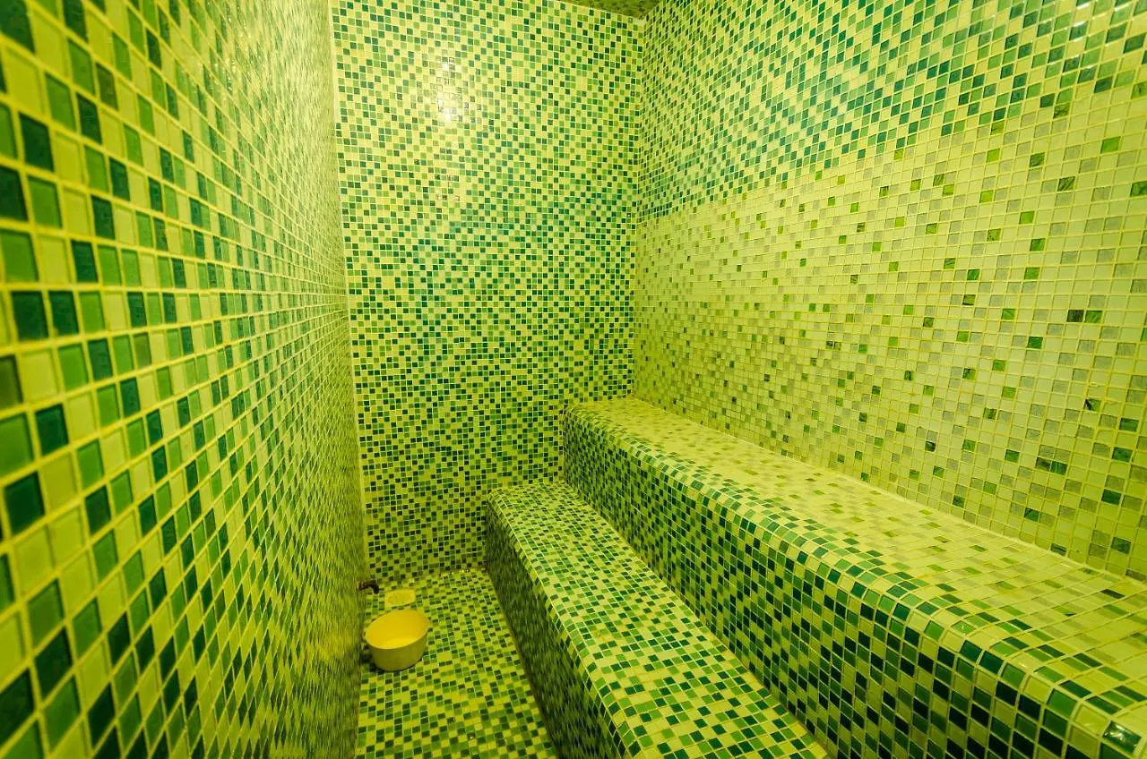 Space Hotel Apartments & Spa Munyonyo Apart Otel